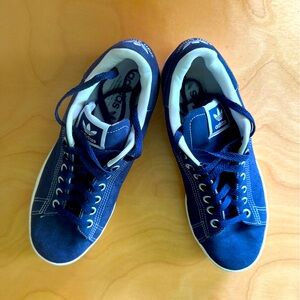 Blue Adidas Stan Smiths worn twice. Very very good condition! 7.5